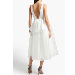 Sachin + Babi SACHIN & BABI BHLDN
Carmina bow-embellished gathered organza/size8